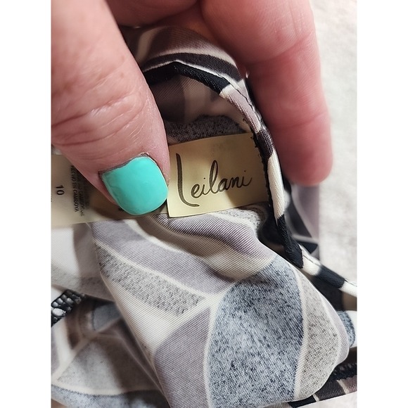 Leilani swimsuit Brown/Cream And Black One Piece Size 10 Flattering - Picture 9 of 12